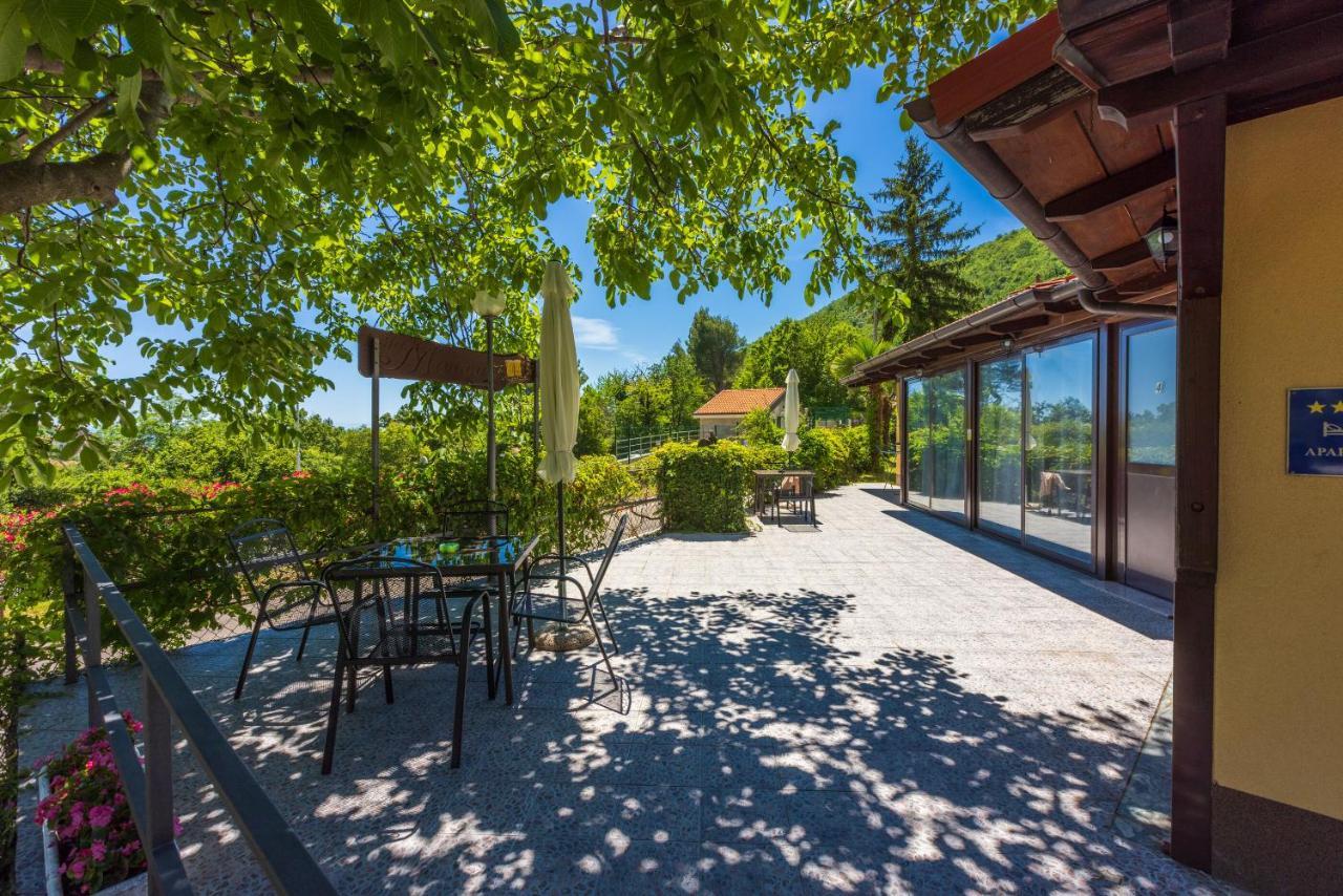 Apartments Branka Mošćenička Draga Extérieur photo