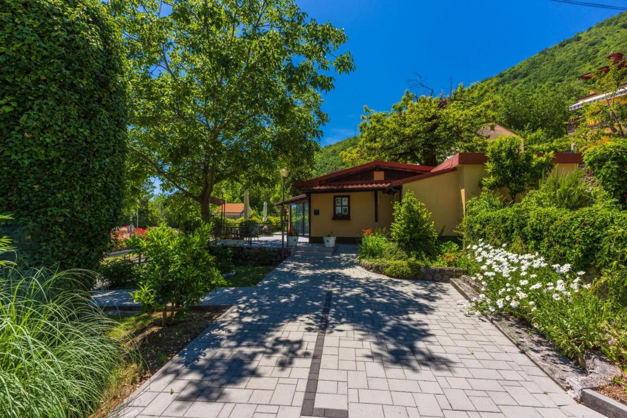Apartments Branka Mošćenička Draga Extérieur photo
