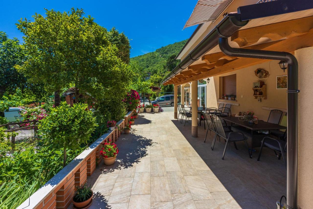 Apartments Branka Mošćenička Draga Extérieur photo