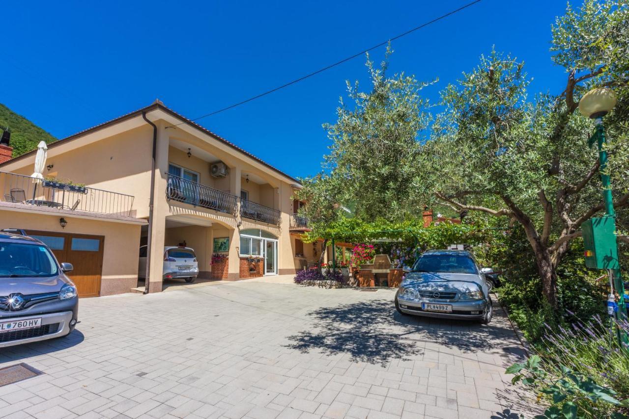 Apartments Branka Mošćenička Draga Extérieur photo